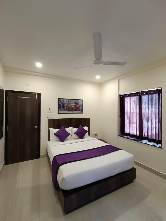Sheldon Inn Kolkata Luaran gambar