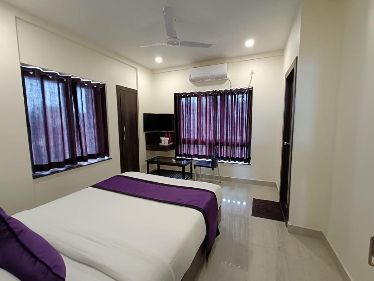 Sheldon Inn Kolkata Luaran gambar
