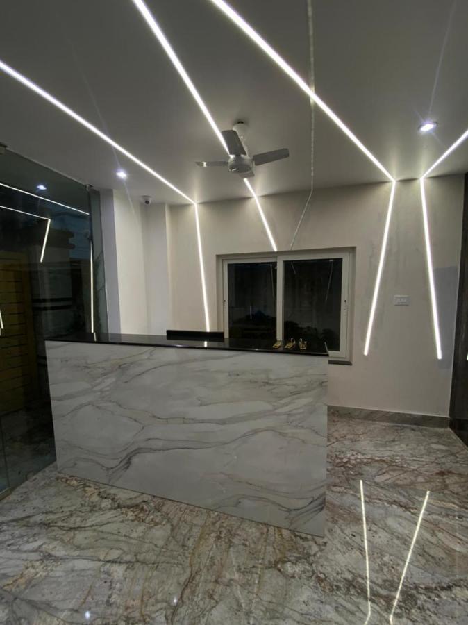 Sheldon Inn Kolkata Luaran gambar