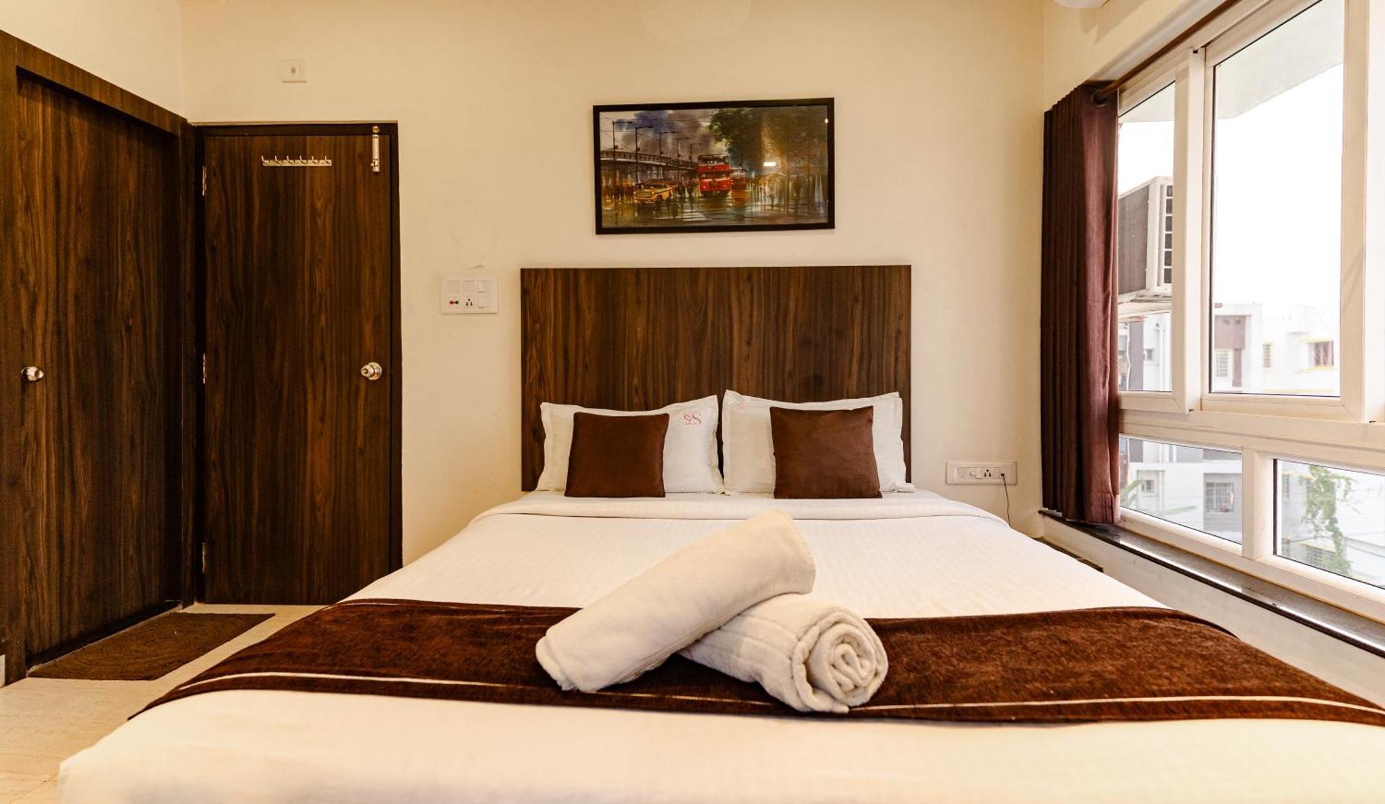 Sheldon Inn Kolkata Luaran gambar